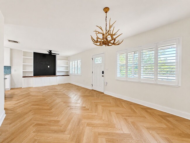 Photo - 4305 W Bay Ave