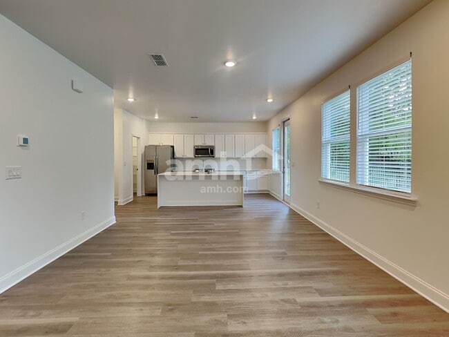 Photo - 920 Carnelian Ln
