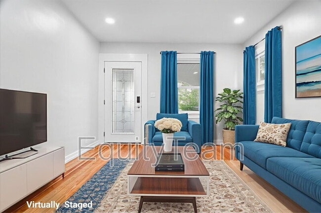 Photo - 4637 Alpine Ave