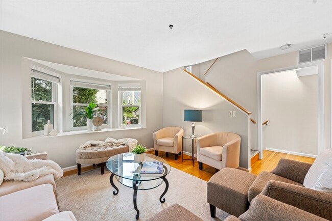 Photo - 289 Market St Townhome