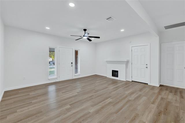 Photo - 326 W Rainey St