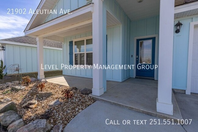 Photo - 21902 Aleutian Ave