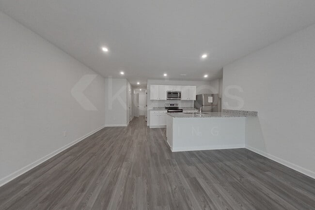444 Hawthorn Trail
