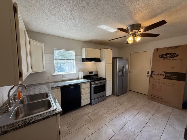 Photo - 708-710 1st Ave S Unit 708