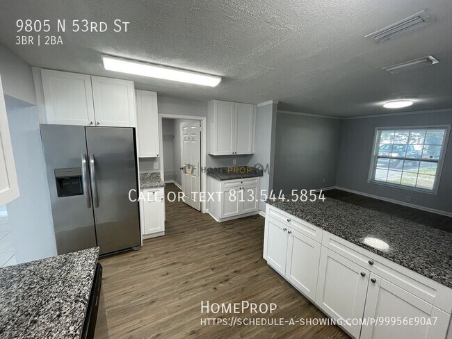 Photo - 9805 N 53rd St