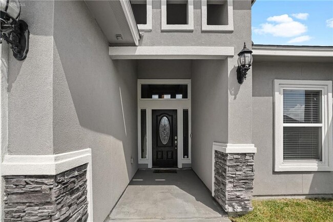 Photo - 3921 Woodhouse Ln