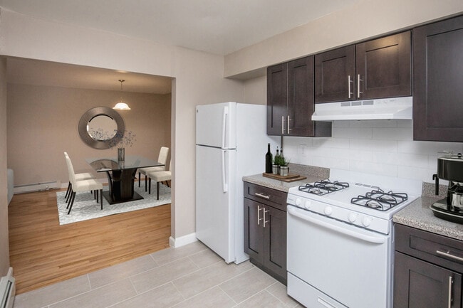 Photo - London Terrace