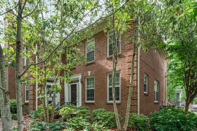 Photo - Newly Renovated 2-Bedroom Townhome in the Heart of Green Hills