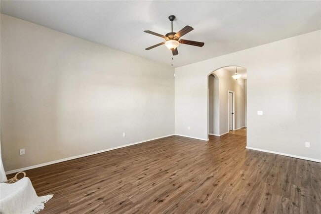Photo - 18220 Scarborough Dr