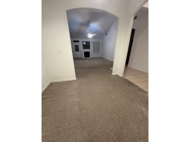 Photo - Walking dstance to Woodward park, golf, retaurants- includes gardening