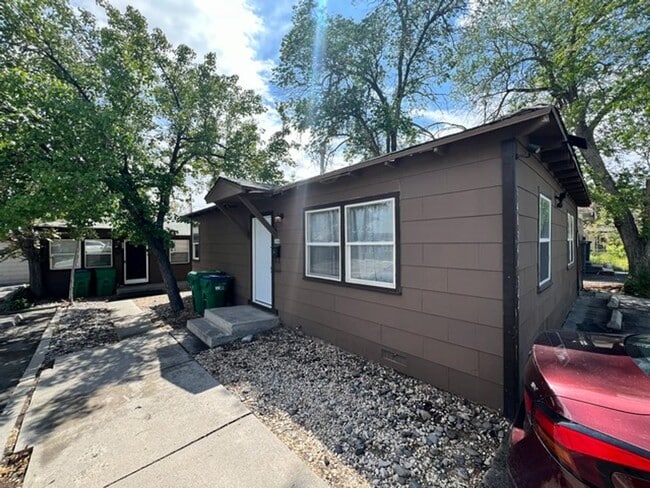 Building Photo - 344TH-Betschart, Timothy (344/346/348) Unit 344