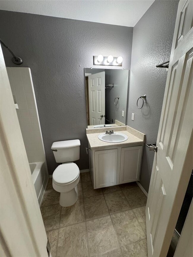Photo - 115 Steven St