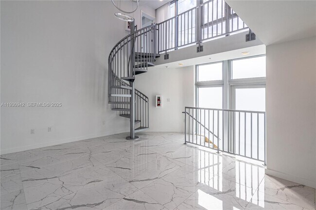 Photo - 8425 Crespi Blvd Unit TH4