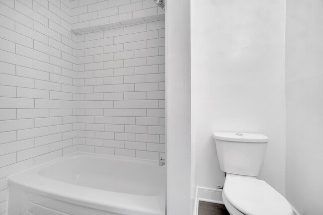 Photo - 1180 Colville Road