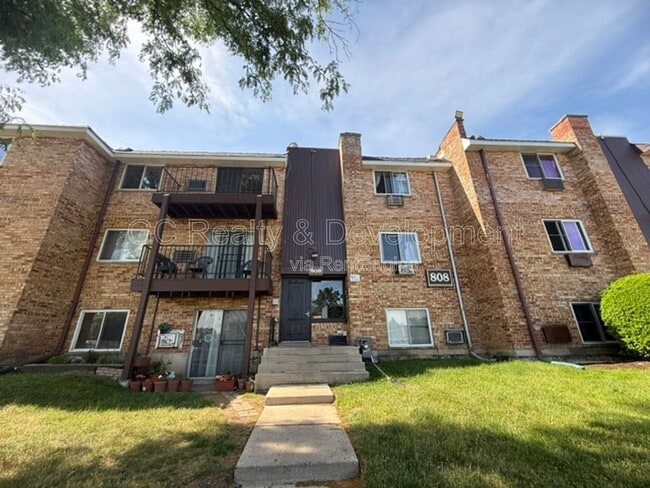Building Photo - 808 College Blvd Unit 302