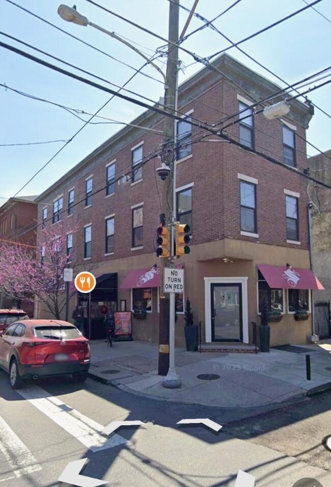 Photo - 901 S 10th St