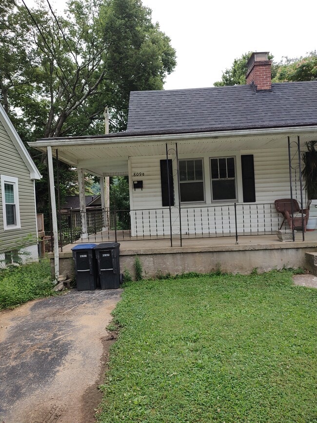 Building Photo - 809 Cline St Unit 809 1-2 Rental