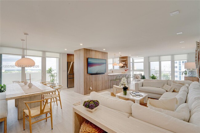 Building Photo - 1370 S Ocean Blvd Unit 1505