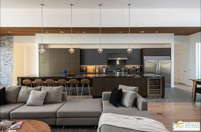 Photo - 80883 Elemento Ln