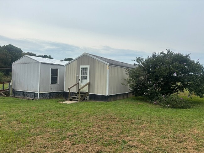 82 Young Branch Rd