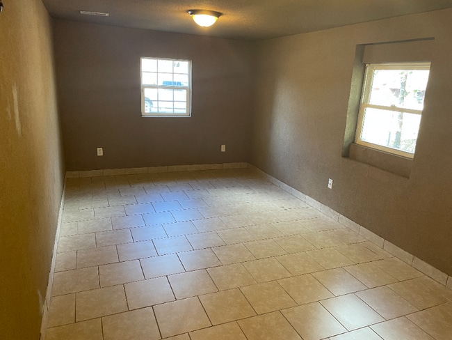 Building Photo - 100 Magnolia Ave