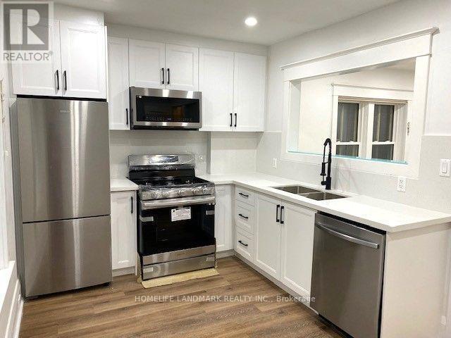 Photo - 16 Forman Ave