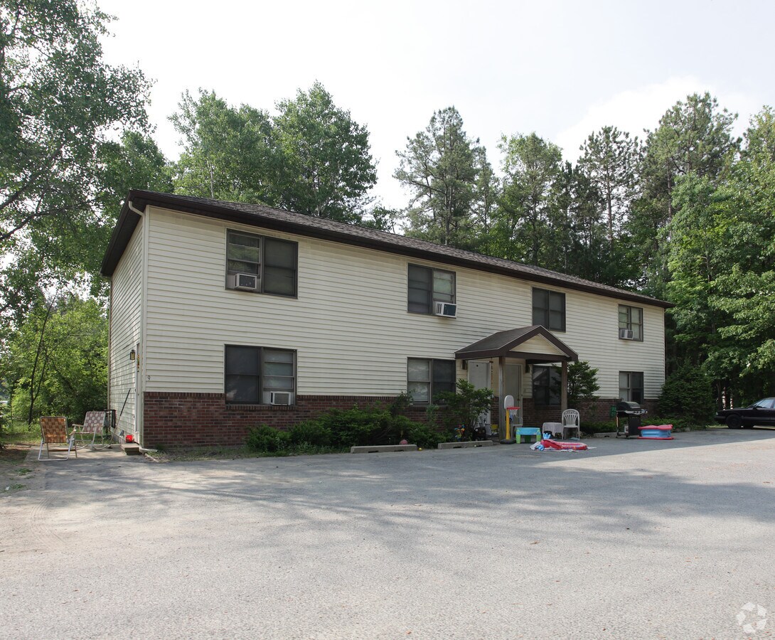 Photo - 492 Dixon Rd Apartments