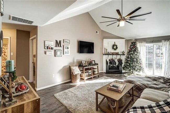 7731 Blue Cedar Dr