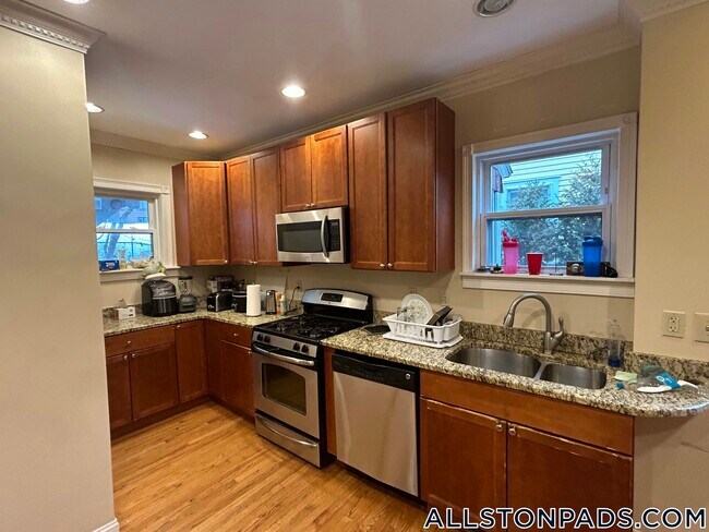 4 Barstow St Unidad SF