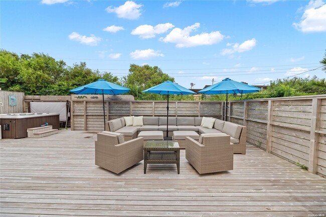 Photo - 32 Schooner Walk