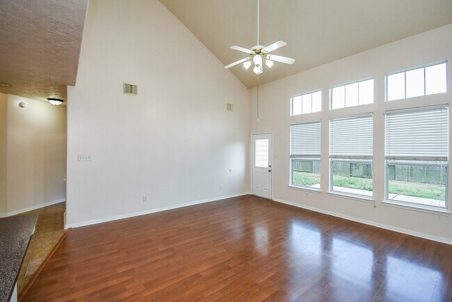 Photo - 19327 Poppy Grove Ln