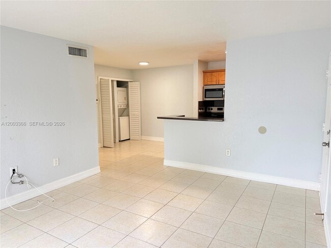 Photo - 7200 NW 179th St Unit 111