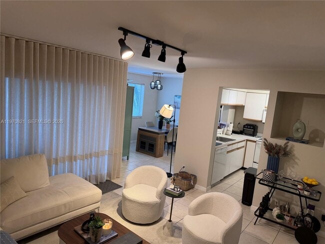 Photo - 882 NW 92nd Ave Unit 882