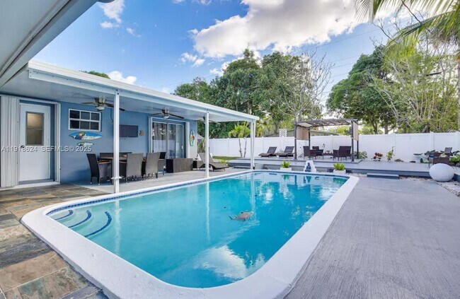 Photo - 4420 NW 30th Ct