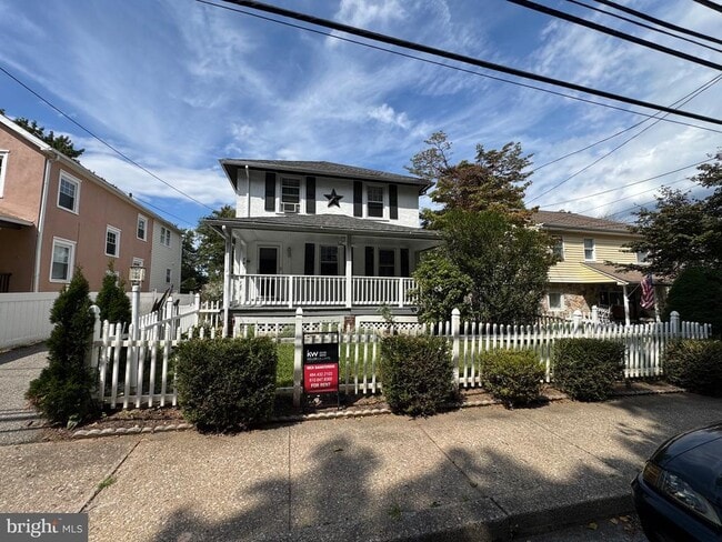 Building Photo - 976 Upper Gulph Rd Rental