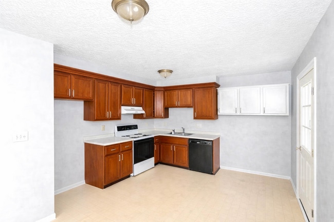 Photo - 4838 W Troy Ave