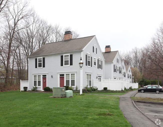 Side of Heritage Glen