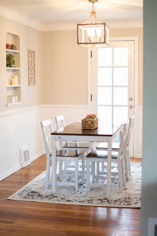 Photo - 7046 Greenleaf Ave