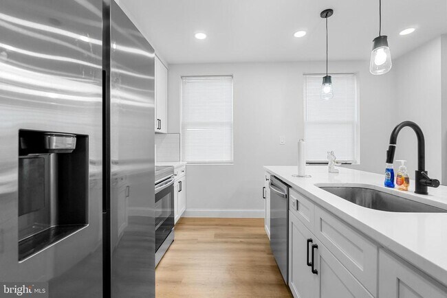 Photo - 1242 N 15th St Unidad 2