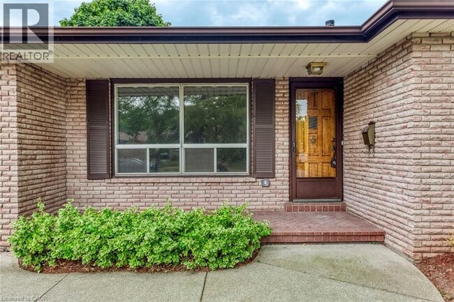 Photo - 1236 Grange Rd