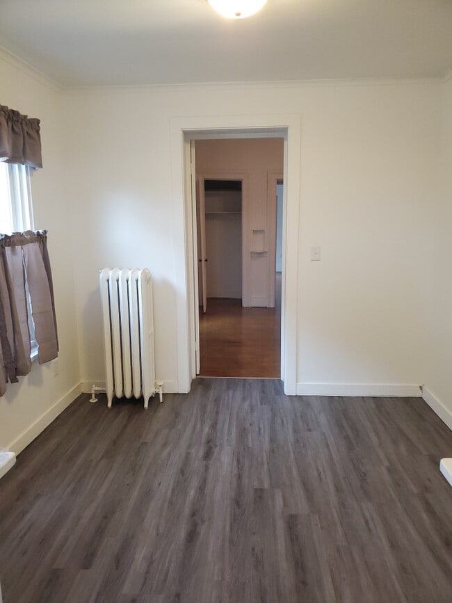 Photo - 1338 Main St Unit 5