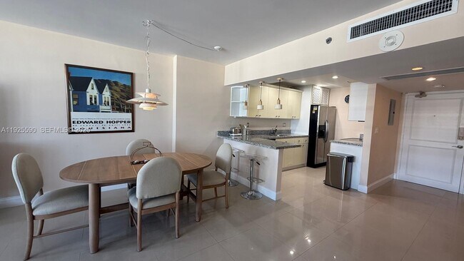 Photo - 100 Lincoln Rd Unit 1108