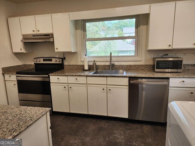 Photo - 2037 Lively Ridge Rd NE