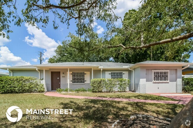 Building Photo - 804 Greenbriar Dr Rental