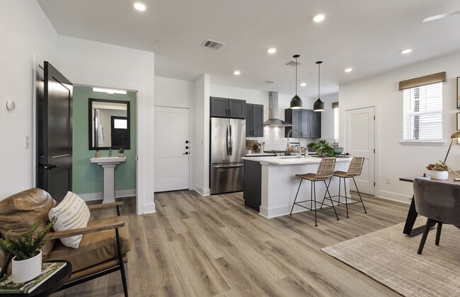 Escalon Townhomes apartments — community photo