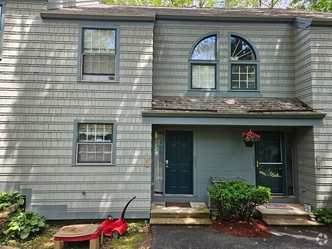 Building Photo - 1465 Hooksett Rd. Unit 123 Rental