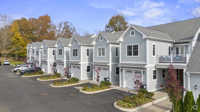 Building Photo - The Landing at Guilford Rental