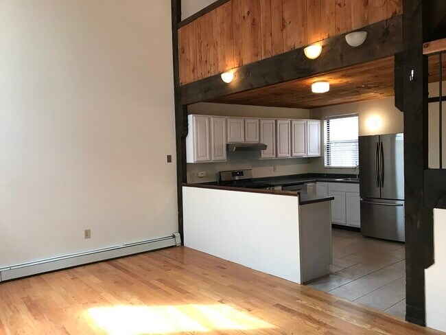 Photo - 44 Valentine St