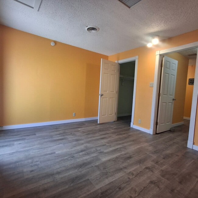 Photo - 212 W San Vicente St