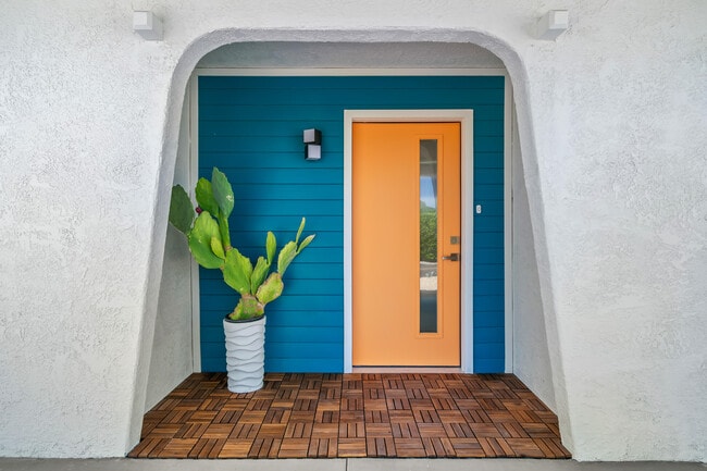 Photo - 2627 N Cerritos Rd